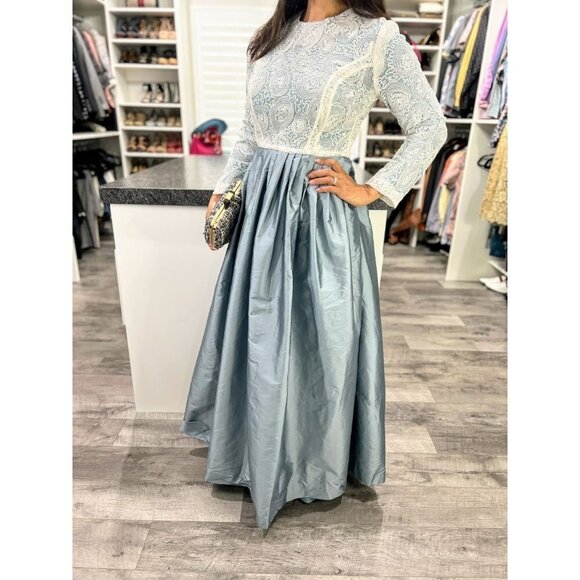 Vintage Blue and White Lace Dress Oscar de la renta - Picture 5 of 9